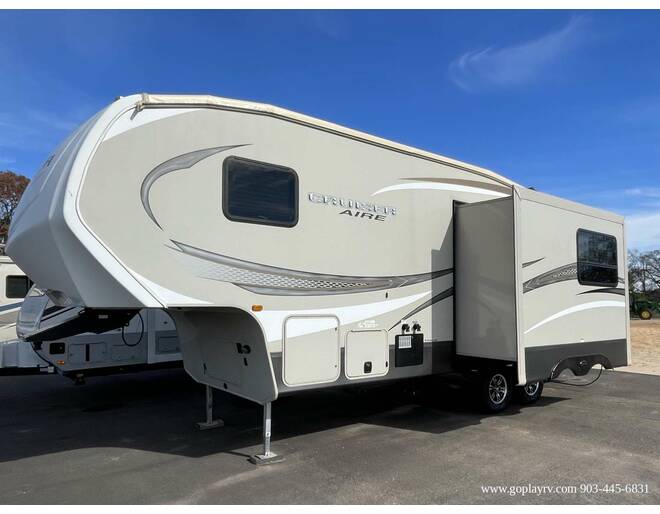 2016 CrossRoads Cruiser Aire 25SE Fifth Wheel at Go Play RV and Marine STOCK# 007989 Photo 3