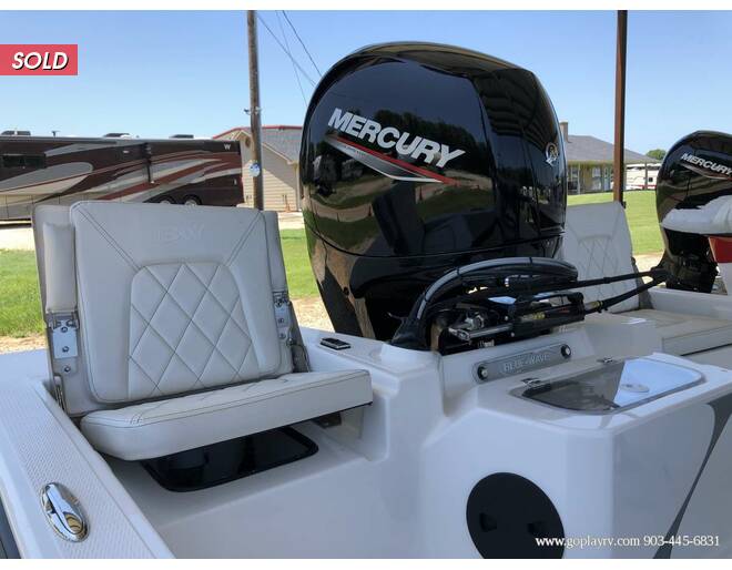 2021 Blue Wave STL 1900 Boat 150 Merc and Trailer Bay or Flats at Go Play RV and Marine STOCK# 24E021 Photo 8