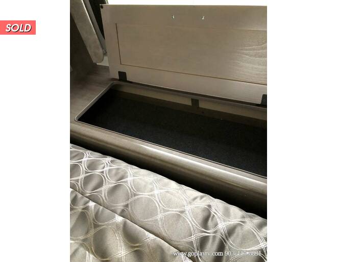 2021 Lance Short Bed 850 Truck Camper at Go Play RV and Marine STOCK# 177456 Photo 44