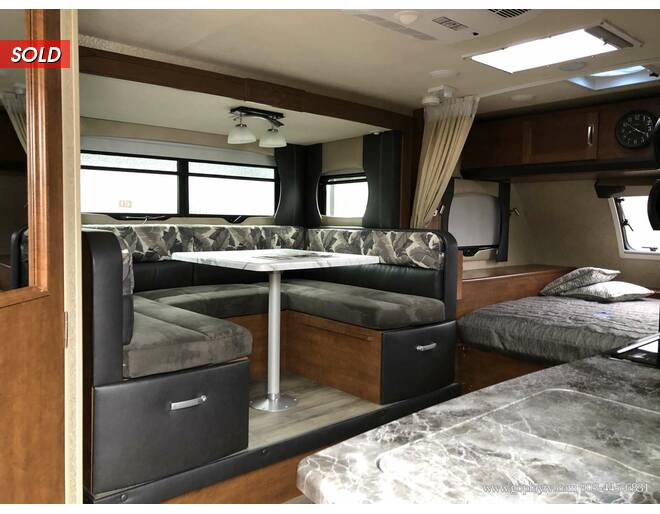 2021 Lance 1685 Travel Trailer at Go Play RV and Marine STOCK# 330551 Photo 10