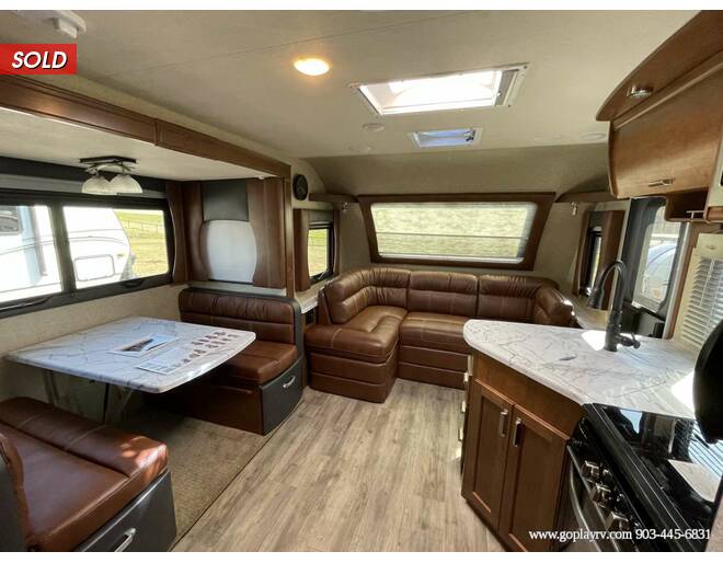 2021 Lance 2465 Travel Trailer at Go Play RV and Marine STOCK# 330615 Photo 12