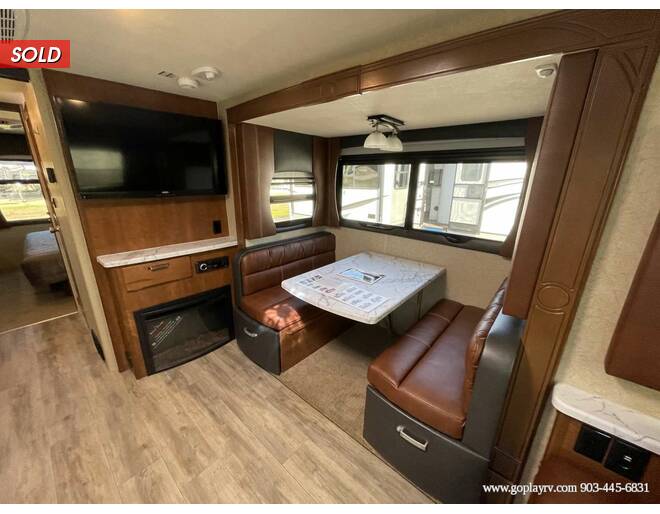 2021 Lance 2465 Travel Trailer at Go Play RV and Marine STOCK# 330615 Photo 15
