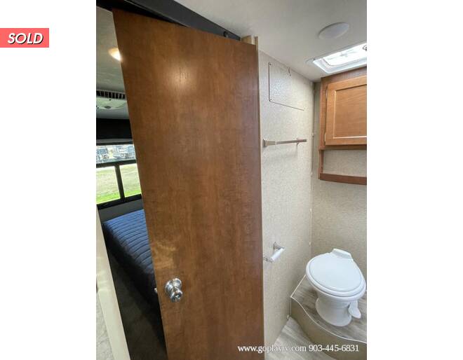 2021 Lance 2465 Travel Trailer at Go Play RV and Marine STOCK# 330615 Photo 25