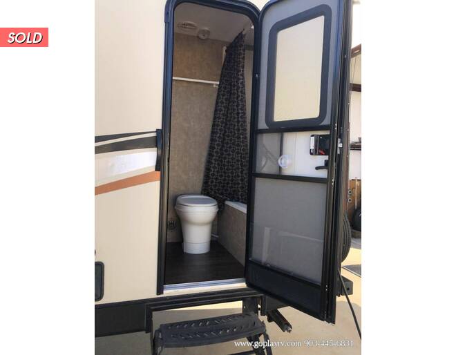 2015 KZ Spree Connect 282BHS Travel Trailer at Go Play RV and Marine STOCK# 056091 Photo 29