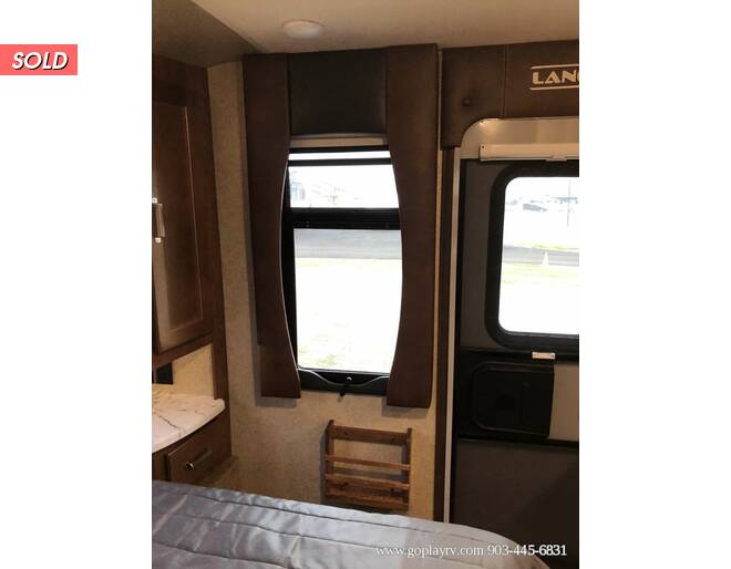 2021 Lance 2285 Travel Trailer at Go Play RV and Marine STOCK# 330952 Photo 28
