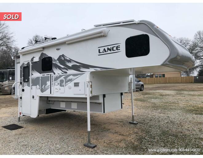 2021 Lance Long Bed 1172 Truck Camper at Go Play RV and Marine STOCK# 177668 Exterior Photo