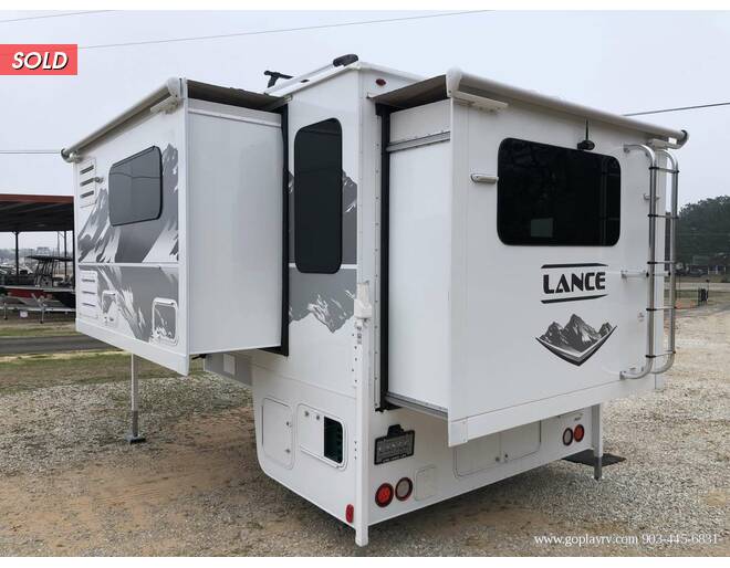 2021 Lance Long Bed 1172 Truck Camper at Go Play RV and Marine STOCK# 177668 Photo 4
