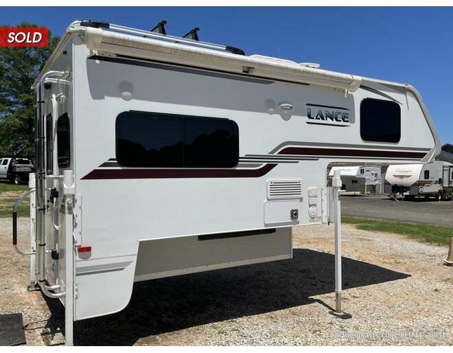 2020 Lance Long Bed 850 Truck Camper at Go Play RV and Marine STOCK# 176868 Photo 5