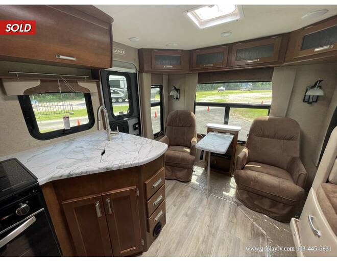 2021 Lance 2375 Travel Trailer at Go Play RV and Marine STOCK# 331537 Photo 36