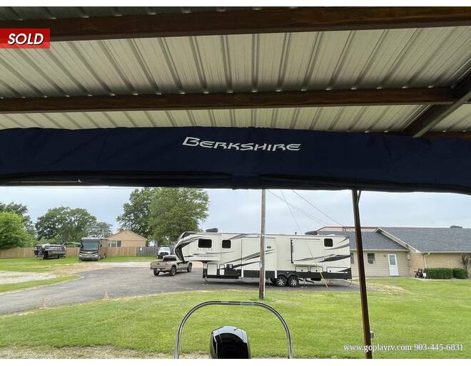 2021 Berkshire CTS Series 22A CTS 2.75 Pontoon at Go Play RV and Marine STOCK# 047C121 Photo 34
