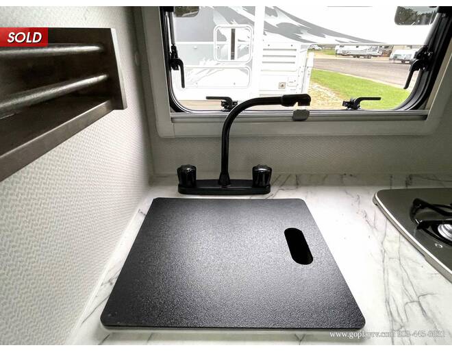 2021 Lance Short Bed 650 Truck Camper at Go Play RV and Marine STOCK# 178088 Photo 24