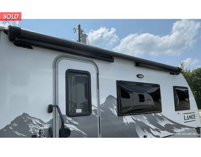 2021 Lance 1475 Travel Trailer at Go Play RV and Marine STOCK# 331879 Photo 9