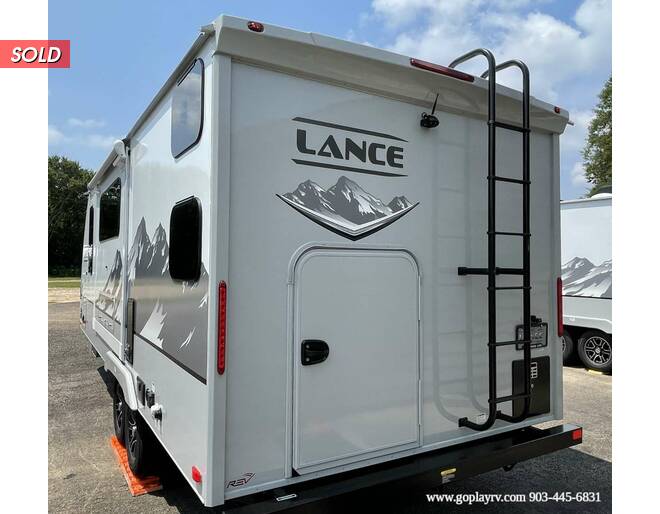 2021 Lance 2185 Travel Trailer at Go Play RV and Marine STOCK# 331886 Photo 9