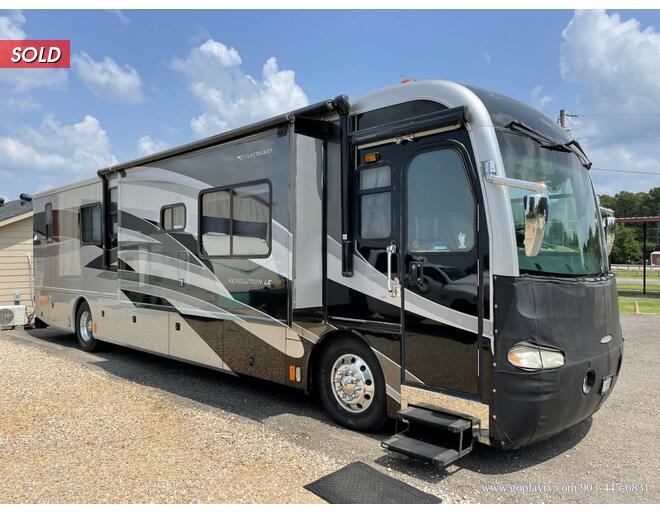 2006 Fleetwood Revolution LE 40E Class A at Go Play RV and Marine STOCK# 052952 Exterior Photo