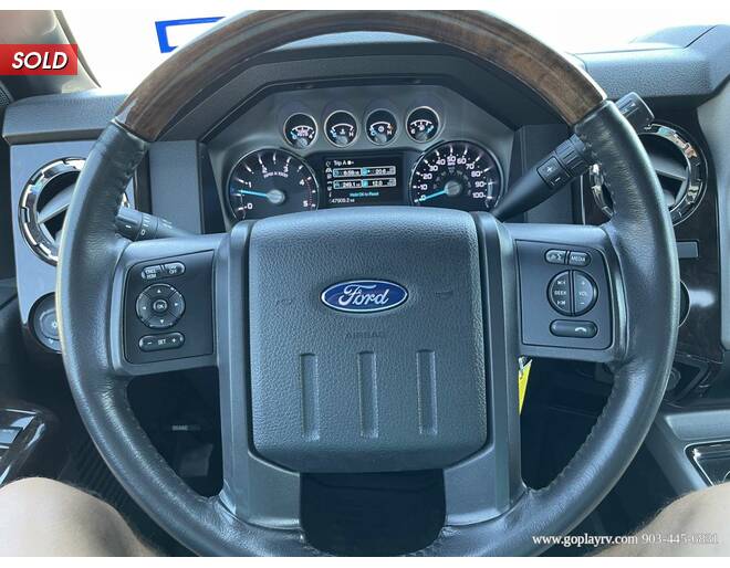2016 Ford F350 SRW 4WD CREW CAB PLATINUM 6.7L DIESEL Pickup Truck at Go Play RV and Marine STOCK# 499161 Photo 9