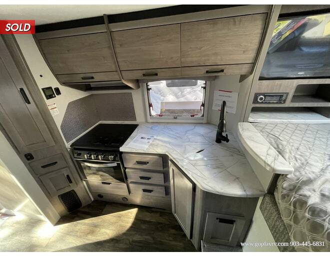 2021 Lance Long Bed 960 Truck Camper at Go Play RV and Marine STOCK# 178267 Photo 27