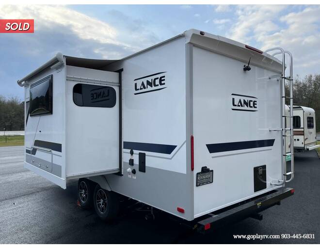 2022 Lance 1995 Travel Trailer at Go Play RV and Marine STOCK# 332526 Photo 5