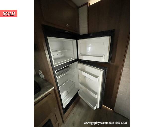 2020 Gulf Stream Envision SVT Series 18RBD Travel Trailer at Go Play RV and Marine STOCK# 038713 Photo 18