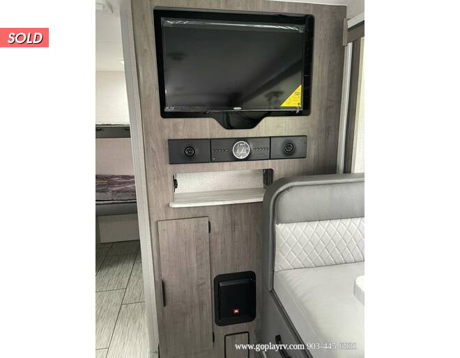 2022 Lance 2185 Travel Trailer at Go Play RV and Marine STOCK# 333238 Photo 11