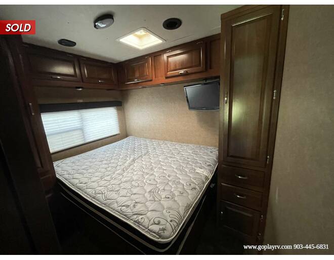 2015 Work and Play Ultra Lite 275ULSBS Travel Trailer at Go Play RV and Marine STOCK# 015345 Photo 9