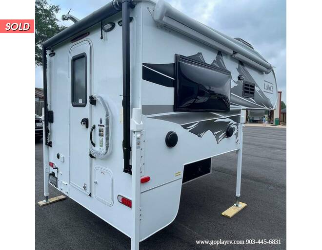 2022 Lance Short Bed 650 Truck Camper at Go Play RV and Marine STOCK# 178908 Photo 5