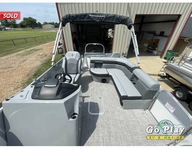 2022 Berkshire CTS Series 20A CTS Pontoon at Go Play RV and Marine STOCK# 47E222 Photo 2