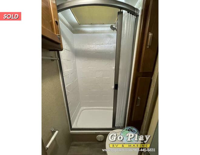 2021 Lance 2285 Travel Trailer at Go Play RV and Marine STOCK# 330952a Photo 19
