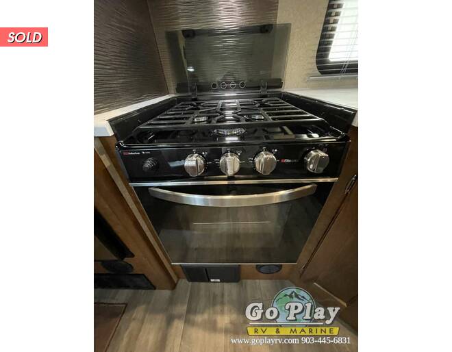 2021 Lance 2285 Travel Trailer at Go Play RV and Marine STOCK# 330952a Photo 21