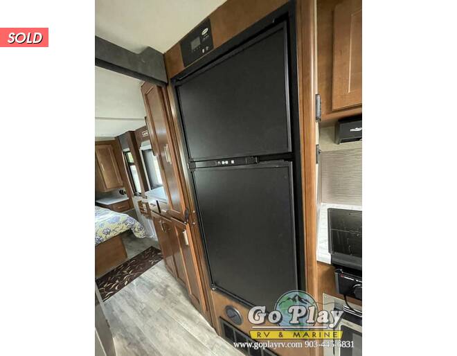2021 Lance 2375 Travel Trailer at Go Play RV and Marine STOCK# 331214a Photo 25