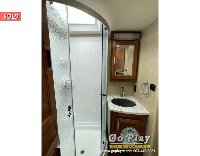 2021 Lance 2375 Travel Trailer at Go Play RV and Marine STOCK# 331214a Photo 30
