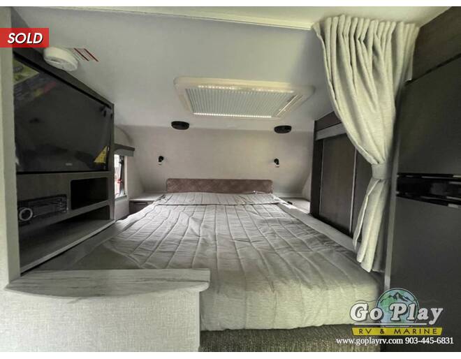 2022 Lance Short Bed 855S Truck Camper at Go Play RV and Marine STOCK# 178921 Photo 15