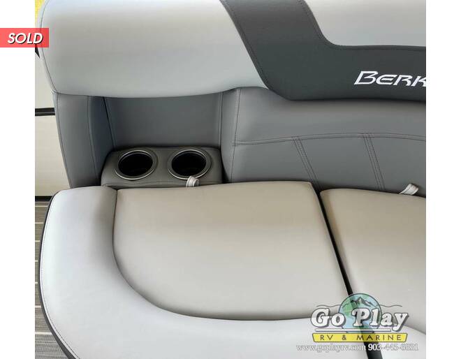 2022 Berkshire CTS Series 22RFX CTS 2.75 Pontoon at Go Play RV and Marine STOCK# 69D222 Photo 22