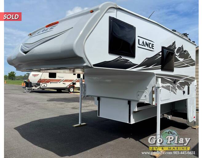 2022 Lance Long Bed 960 Truck Camper at Go Play RV and Marine STOCK# 178945 Photo 3