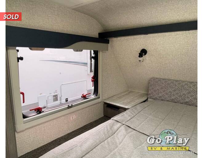 2022 Lance Long Bed 960 Truck Camper at Go Play RV and Marine STOCK# 178945 Photo 18