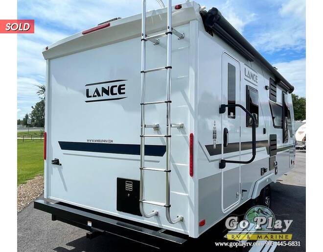 2022 Lance 1995 Travel Trailer at Go Play RV and Marine STOCK# 332998 Photo 6
