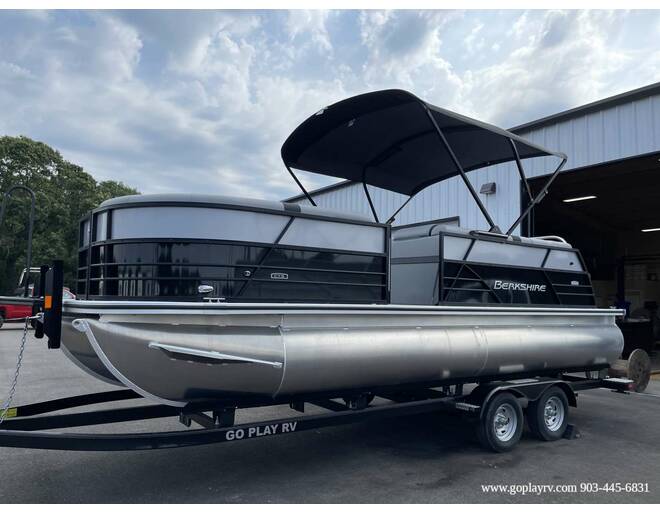 2023 Berkshire CTS Series 22CL2 CTS Pontoon at Go Play RV and Marine STOCK# 71I223 Photo 3