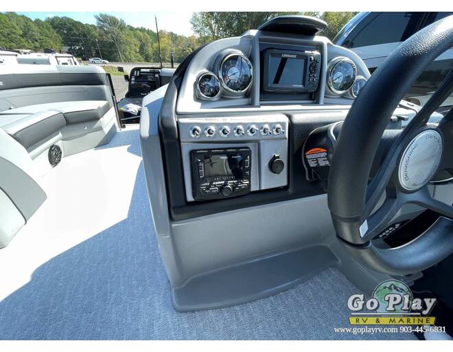 2023 Berkshire CTS Series 22CL2 CTS Pontoon at Go Play RV and Marine STOCK# 71I223 Photo 11
