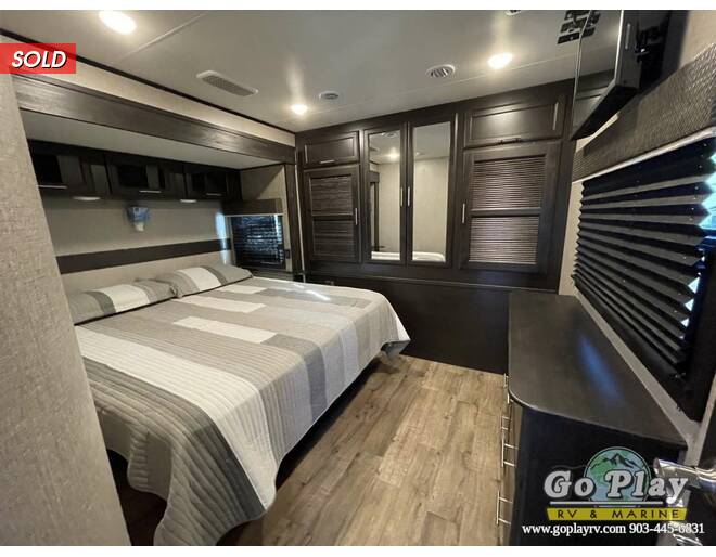 2021 Jayco Eagle 330RSTS Travel Trailer at Go Play RV and Marine STOCK# ef0335 Photo 25