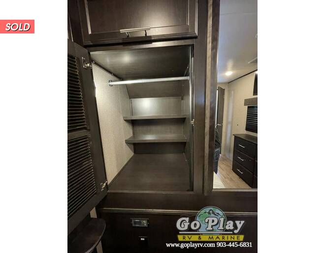 2021 Jayco Eagle 330RSTS Travel Trailer at Go Play RV and Marine STOCK# ef0335 Photo 29