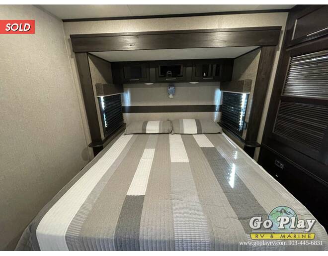 2021 Jayco Eagle 330RSTS Travel Trailer at Go Play RV and Marine STOCK# ef0335 Photo 31