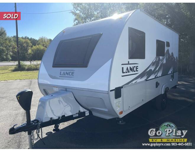 2021 Lance 1475 Travel Trailer at Go Play RV and Marine STOCK# 331157 Photo 6