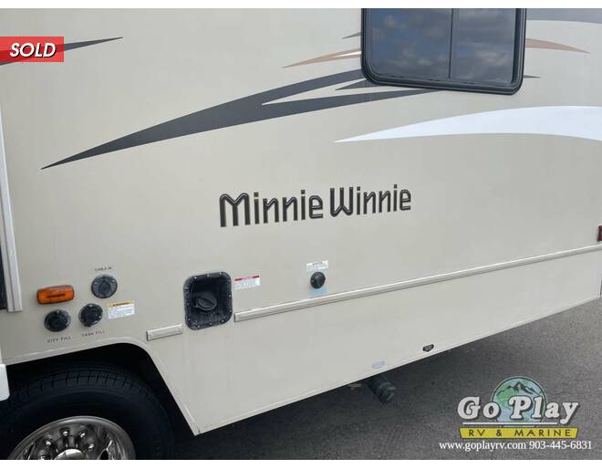 2018 Winnebago Minnie Winnie Ford 31K Class C at Go Play RV and Marine STOCK# c36590 Photo 2