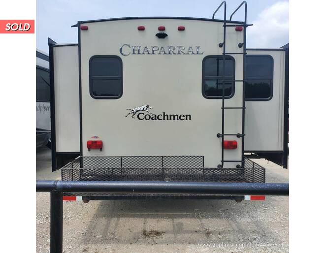 2020 Coachmen Chaparral Lite 30BHS Fifth Wheel at Go Play RV and Marine STOCK# 323167 Photo 5
