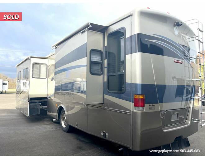 2006 Tiffin Allegro Bay Workhorse 38TDB Class A at Go Play RV and Marine STOCK# 409318A Photo 5
