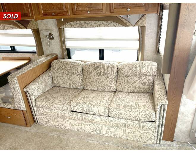 2006 Tiffin Allegro Bay Workhorse 38TDB Class A at Go Play RV and Marine STOCK# 409318A Photo 12