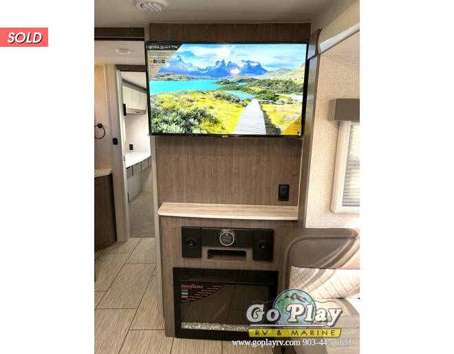 2024 Lance 2465 Travel Trailer at Go Play RV and Marine STOCK# 335514 Photo 28