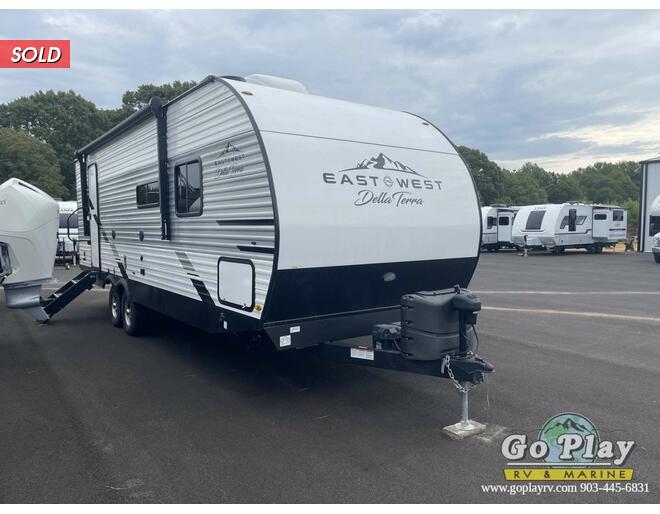 2022 East to West Della Terra 261RB Travel Trailer at Go Play RV and Marine STOCK# 010678 Exterior Photo