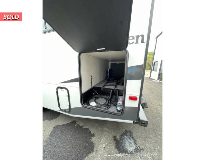 2020 Coachmen Pursuit Ford 27XPS Class A at Go Play RV and Marine STOCK# A16694 Photo 11