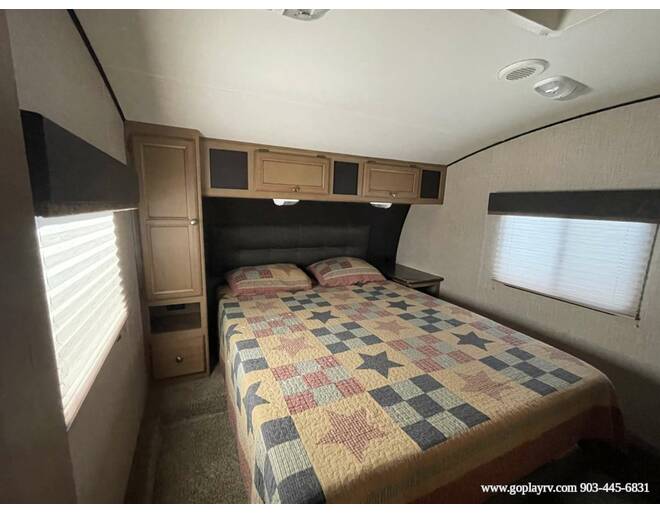 2016 CrossRoads Cruiser Aire 25SE Fifth Wheel at Go Play RV and Marine STOCK# 007989 Photo 20