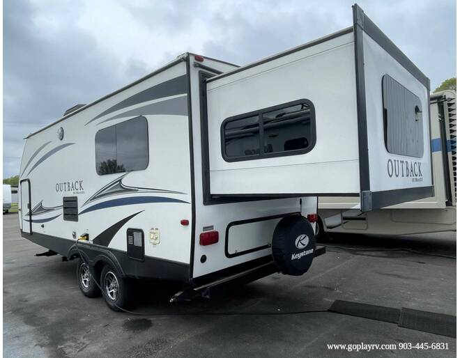 2019 Keystone Outback Ultra-Lite 210URS Travel Trailer at Go Play RV and Marine STOCK# 450238 Photo 3
